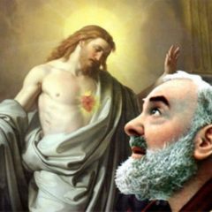 Padre Pio. Coroncina del mattino al Sacro Cuore di Gesù.