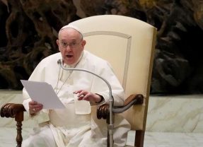 Papa Francesco: «Il lavoro è spesso ostaggio dell’ingiustizia sociale»