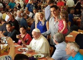 Papa Francesco: quanti poveri genera…