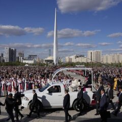 Papa Francesco in Kazakistan: “Solo servendo la pace si resta nella storia”